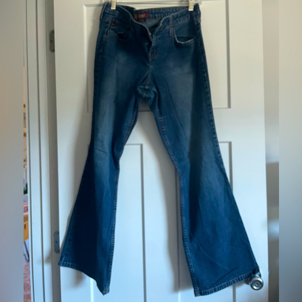Soft Boot Cut Jeans 👖